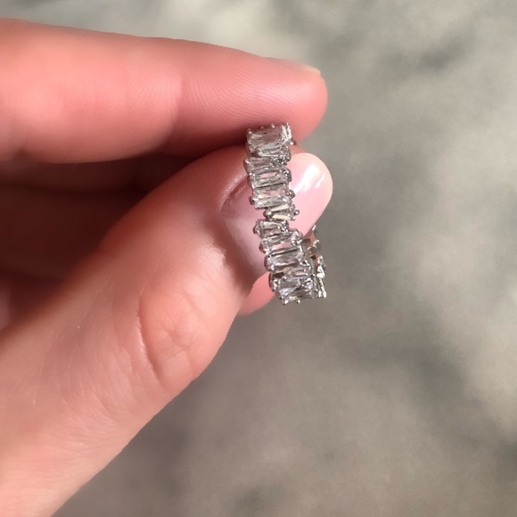 Gold Plated Baguette “T” Shape Stone Ring - Picture 7 of 13